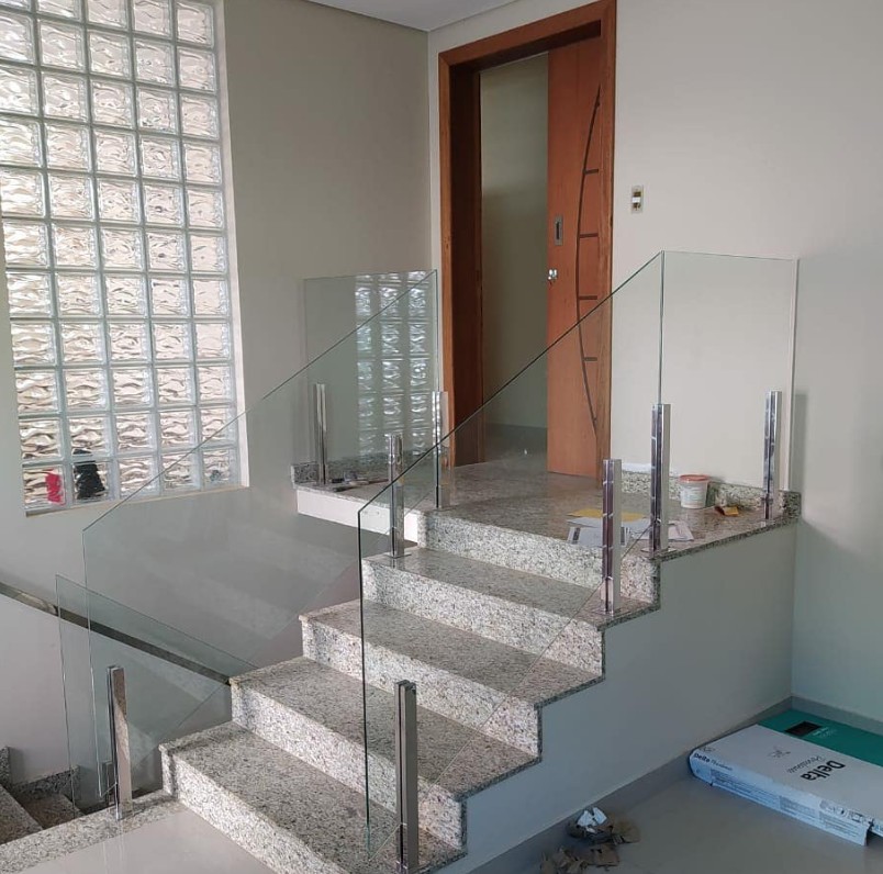 Guarda-corpo piscina